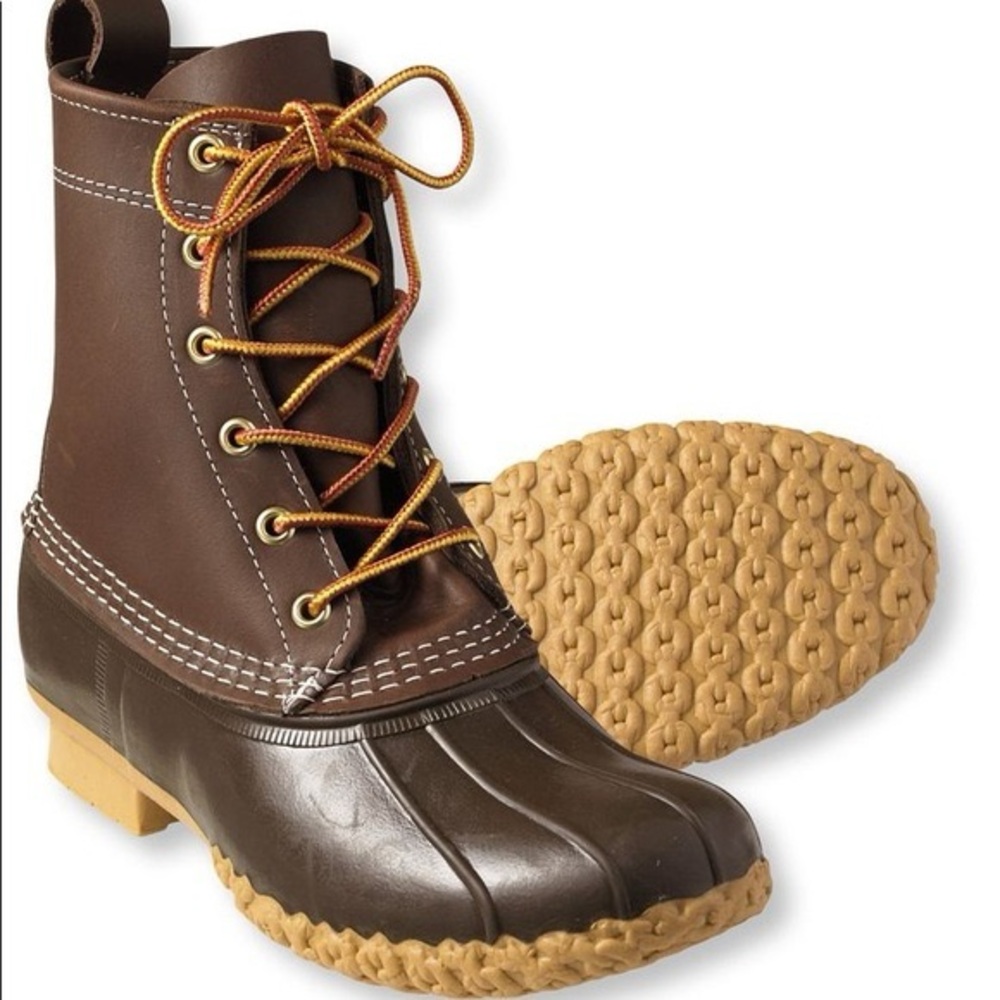 L.L. Bean Bean Boots Rare Dark Brown and Tan Lace-Up Boots Size 8